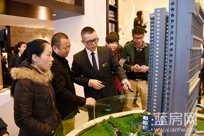 瀚海首筑售楼部盛大开放，引领房产咨询新篇章